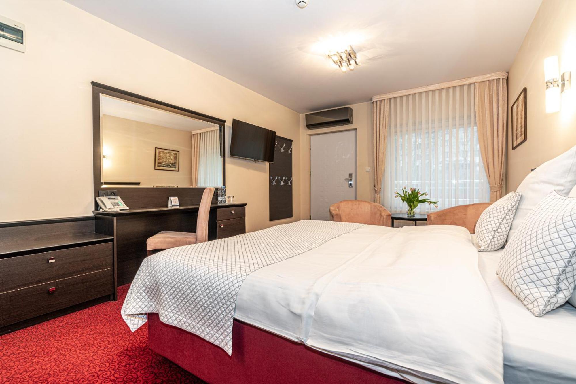 Hotel Soray Величка Екстериор снимка