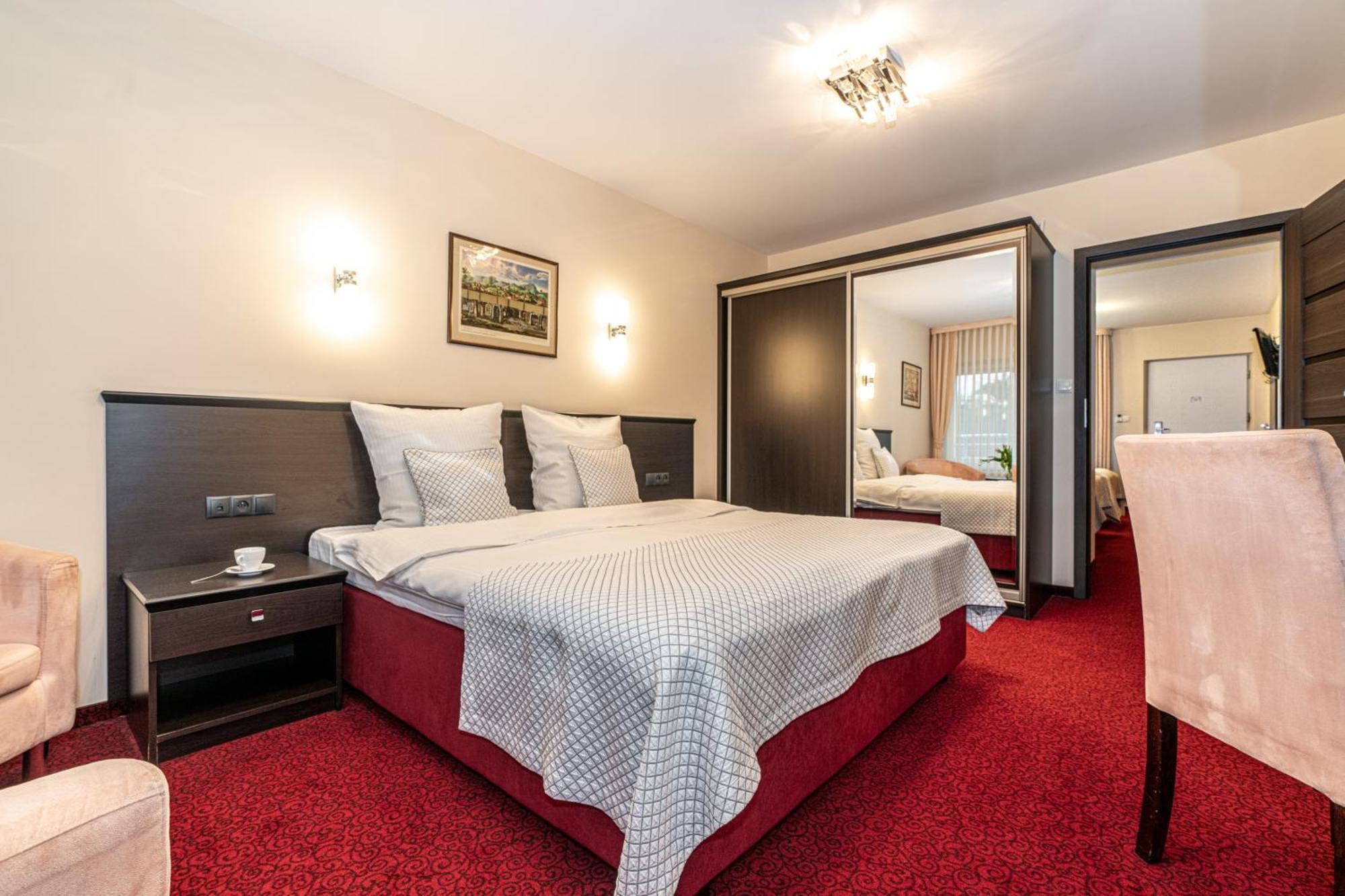 Hotel Soray Величка Екстериор снимка