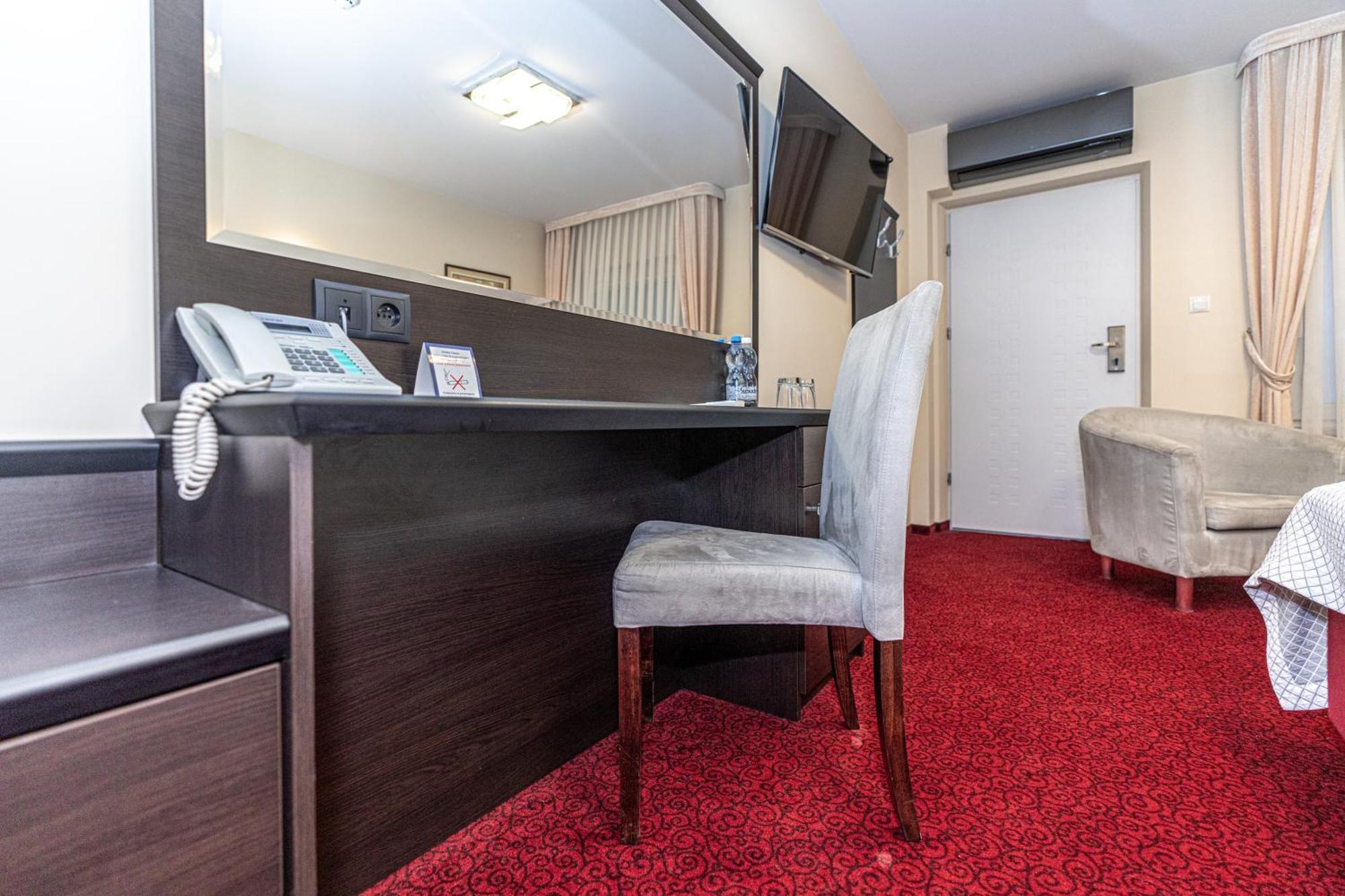 Hotel Soray Величка Екстериор снимка