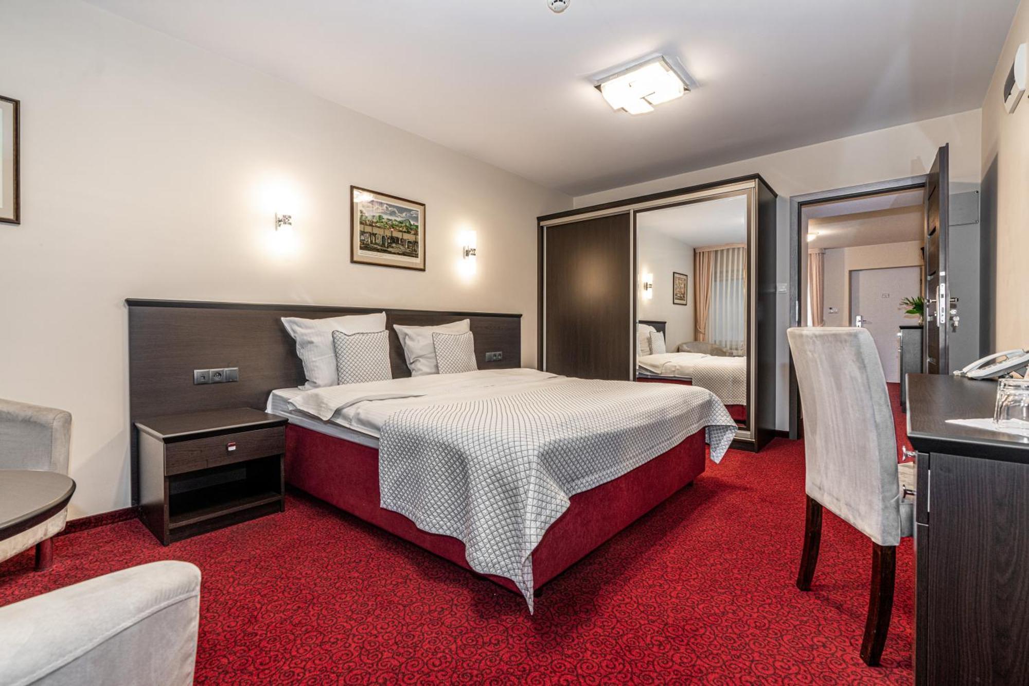 Hotel Soray Величка Екстериор снимка