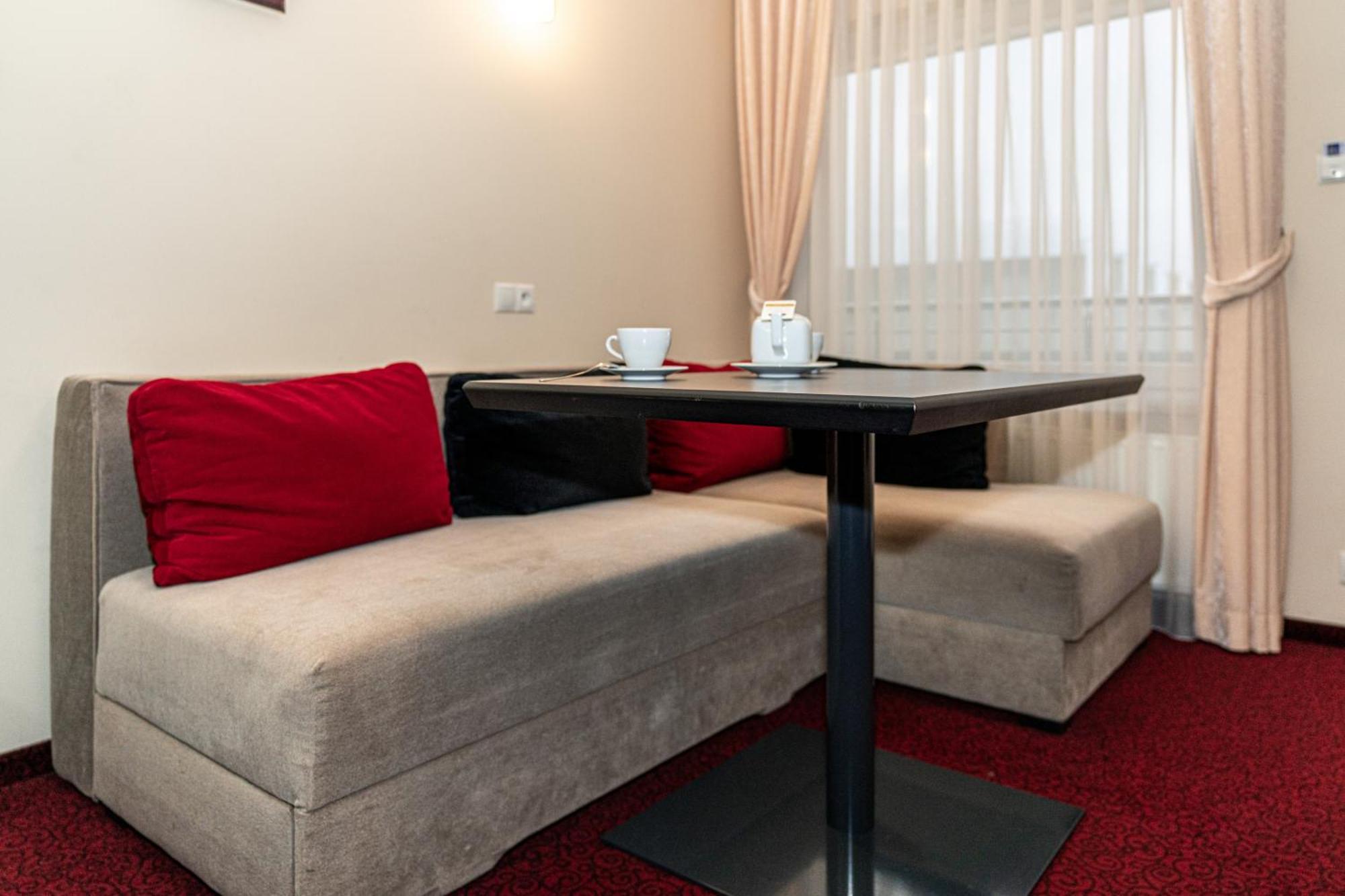 Hotel Soray Величка Екстериор снимка