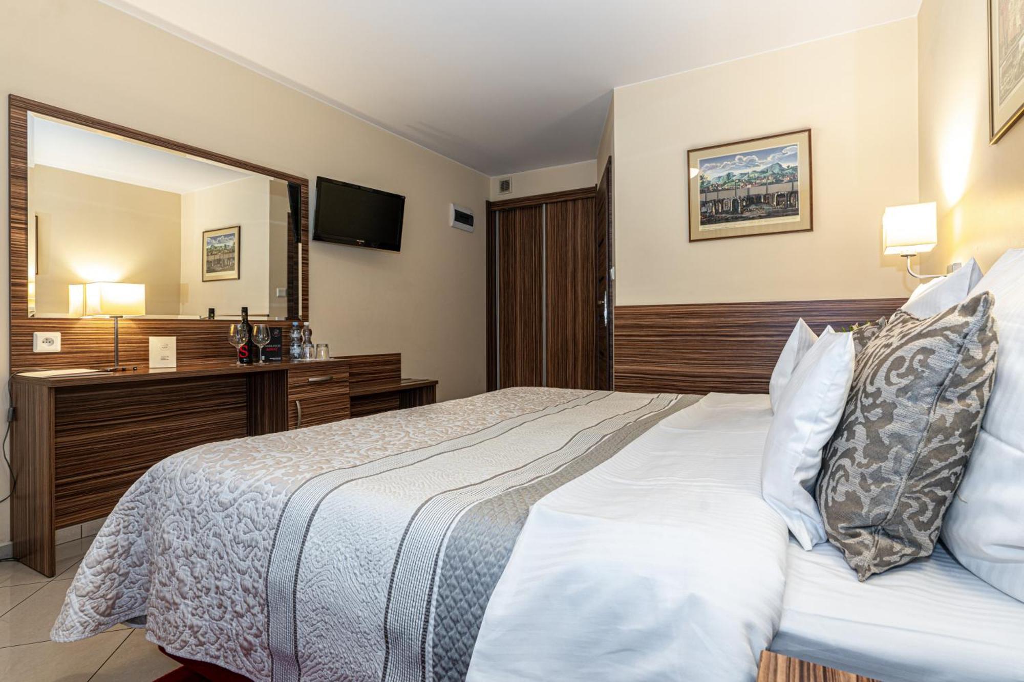 Hotel Soray Величка Екстериор снимка
